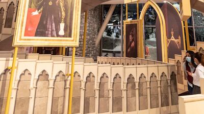 Hogwarts's moving staircases are represented.