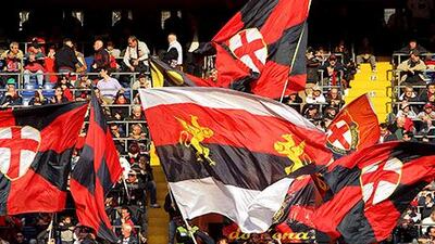 Genoa fans have a passionate rivalry with Sampdoria. Marco Luzzani / Getty Images