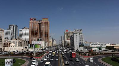 Sharjah, Al Wahda apartments: Q1 2015 no change. Q1 2014-Q1 2015 up 12%. Studio: Dh22-32,000. 1BR: Dh28-50,000. 2BR: Dh35-65,000. 3BR: Dh45-90,000. Satish Kumar / The National