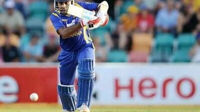 Mahela Jayawardene, the Sri Lankan captain, hit 85 against Australia in the ODI in Hobart.