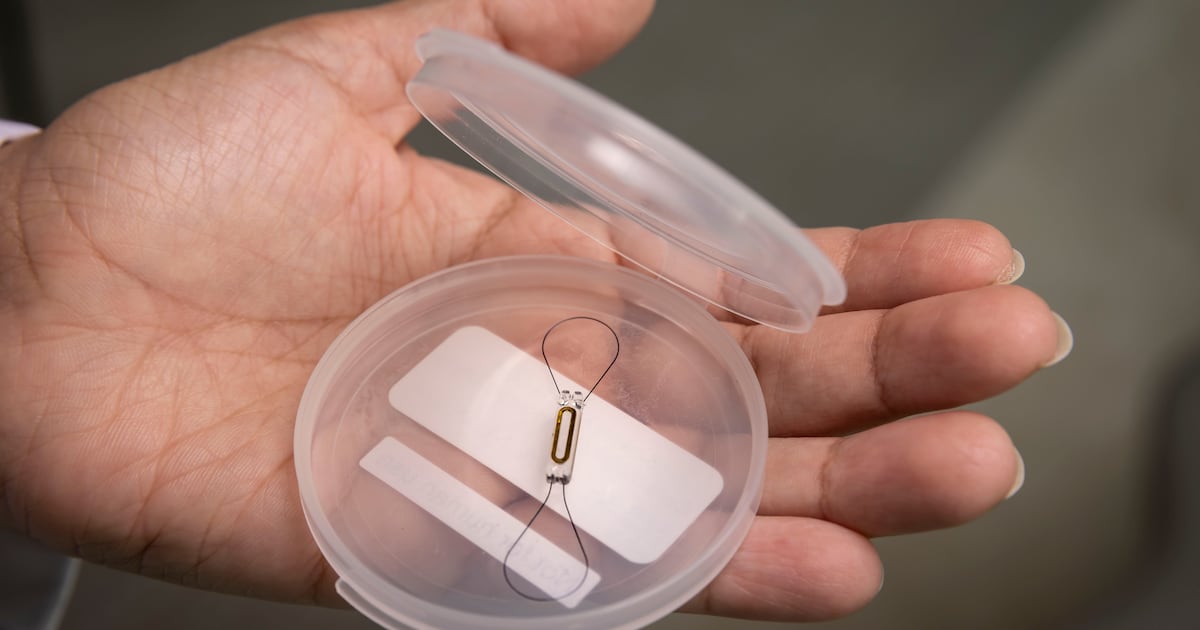 New implant for heart failure could halve hospital readmission rates
