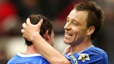 Wayne Bridge and John Terry in happier times.