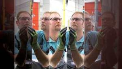 Masdar has awarded two contracts in a project to build at least 1 megawatt of concentrated photovoltaics at Masdar City, the zero-carbon development at the edge of the capital, according to the winning bidders.