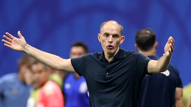 ATLANTA, GEORGIA - JULY 15: Thomas Tuchel, Manager of England, reacts during the FIFA World Cup 2026 Semi Final match between England and Argentina at Atlanta Stadium on July 15, 2026 in Atlanta, Georgia. Justin Setterfield / Getty Images / AFP (Photo by Justin Setterfield / GETTY IMAGES NORTH AMERICA / Getty Images via AFP)