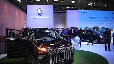 A Dongfeng Forthing V9. Bloomberg