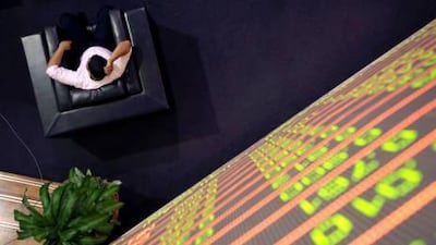 Many people are attracted to the lifestyle of an investor, allowing them to work at their own pace and be their own boss.