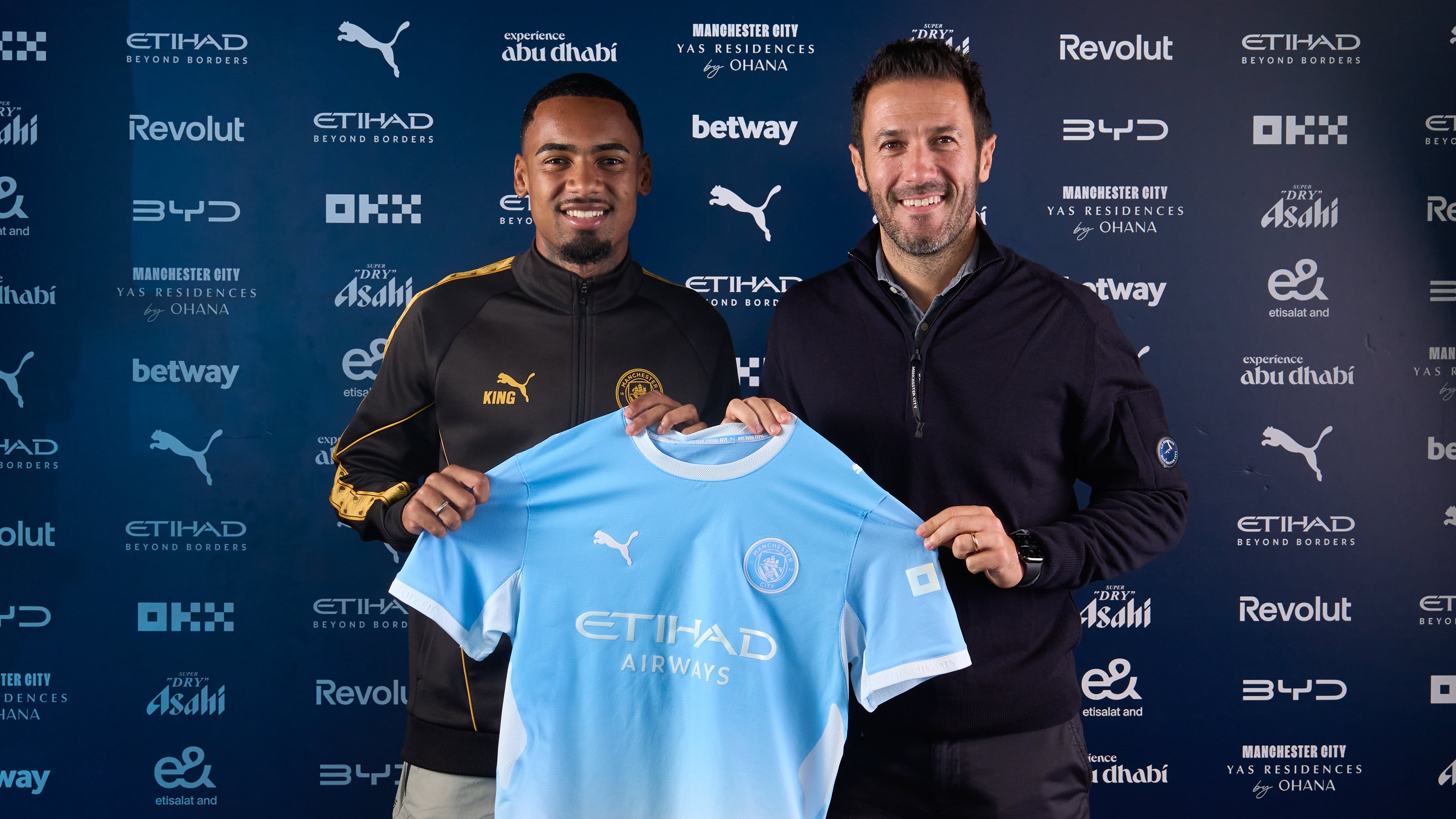 Manchester City signs Allan Elias from Palmeiras for £34m