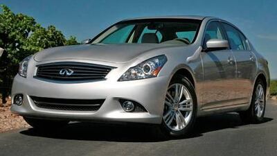 The G25 is the baby version of the G37.