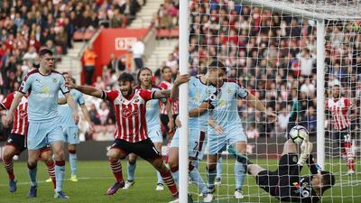 John Sibley / Reuters