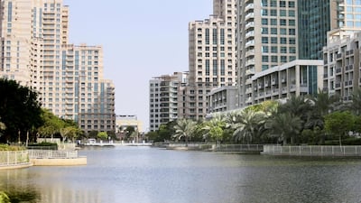 The Greens mid to high-end apartments: 1BR - Dh95,000 average rental rate, up 14.5% year-on-year. 2BR - Dh143,000 average rental rate, down 3.4% year-on-year. 3BR - Dh175,000 average rental rate, up 1.2% year-on-year. Sarah Dea / The National