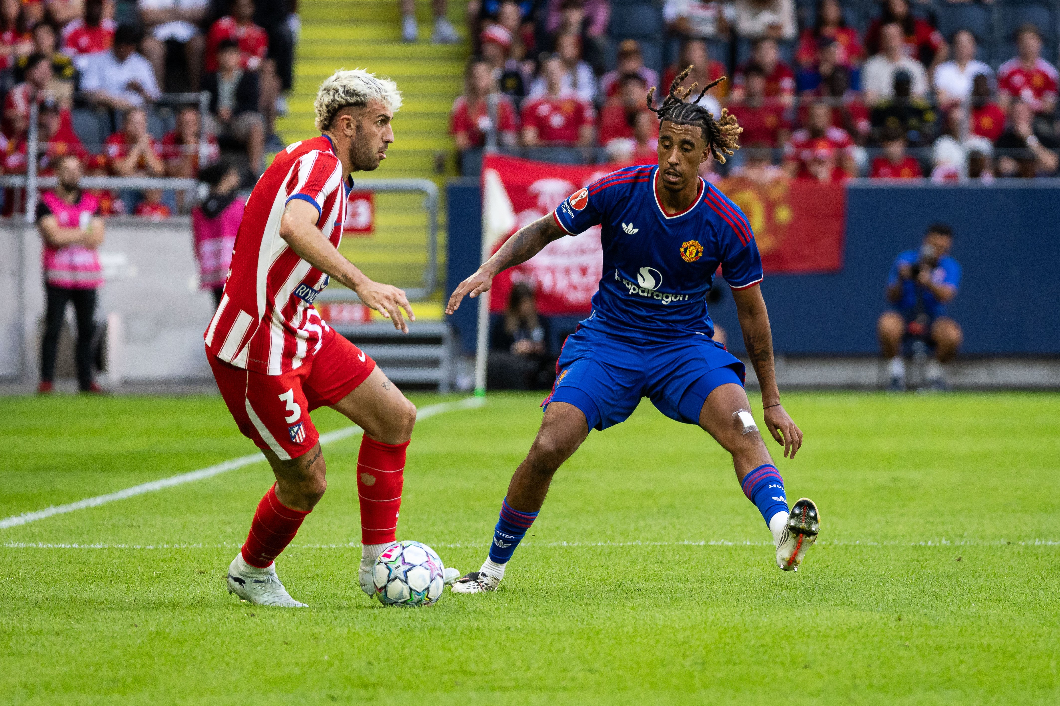 Image linked from the original feed: Leny Yoro on the mood at Man United, his injury problems and chances of winning Premier League title