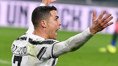 Cristiano Ronaldo appeals for a corner kick. EPA