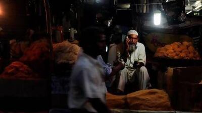 An Indian food vendor in New Delhi. According to the Centres for Disease Control and Prevention in the United States, about 10 million people develop Traveller's Diarrhoea, commonly known as Delhi belly, every year. Dibyangshu Sarkar / AFP Photo