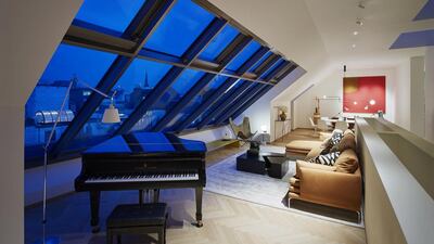 The Mellier is a unique residential opportunity consisting of the transformation of a magnificent Beaux-Arts building at 26 Albemarle Street. Built in 1905, the grand Edwardian mansion was converted into five residences up to 5,845 sqft in size. Courtesy Lawrie Cornish