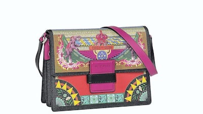 Etro: Long held to be a master of pattern-clashing, Etro seamlessly mixes Indian-inspired fabrics with vivid pinks and yellows.