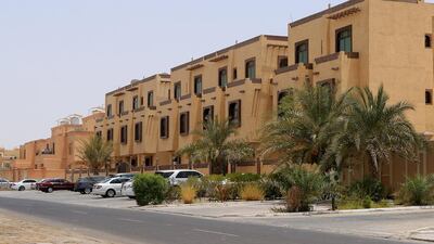 Mohammed bin Zayed City villas: Q2-Q3 2015 no change. Q3 2014-Q3 2015 no change. 3BR Dh100-Dh115,000. 4BR - Dh130,000-Dh150,000. 5BR - Dh155,000-Dh180,000. Ravindranath K / The National