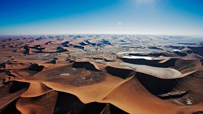 The UAE, which borders the vast Arabian Desert, has to import USD 500 million of sand and gravel each year Corbis