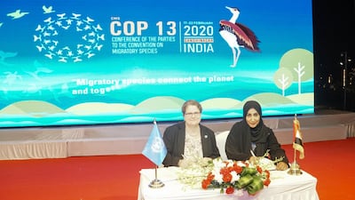 Amy Fraenkel, CMS Executive Secretary and Dr Shaikha Salem Al Dhaheri, Secretary General of Environment Agency Abu Dhabi signing the partnership agreement to save marine animals. Courtesy CMS