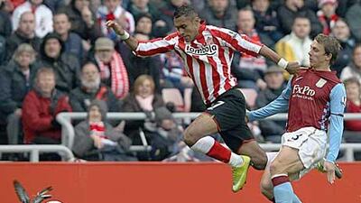 Ahmed Elmohamady typifies an old-fashioned winger in the way he hugs the touchline.