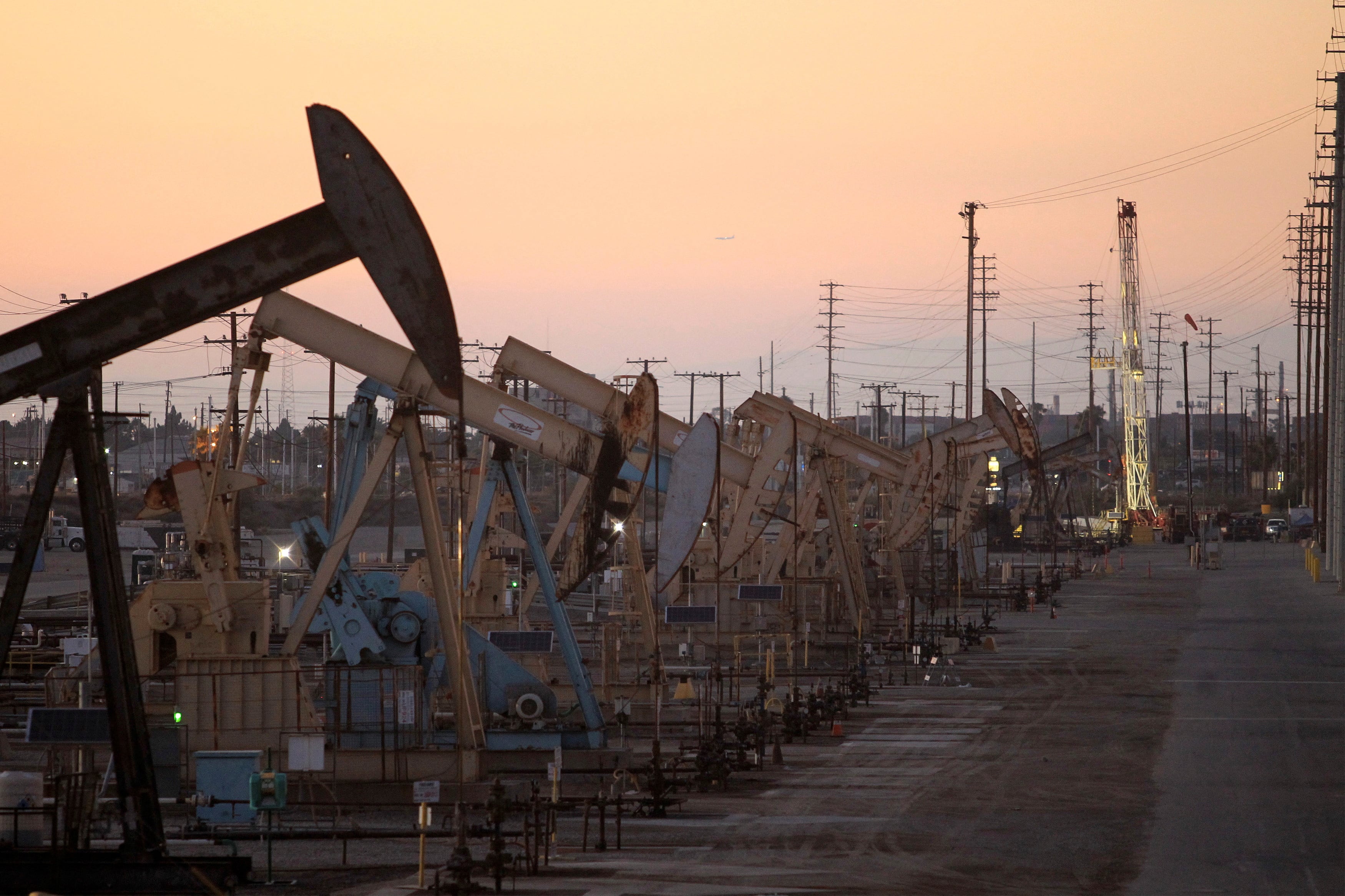 Image linked from the original feed: US oil inventories sink as Hormuz traffic remains subdued
