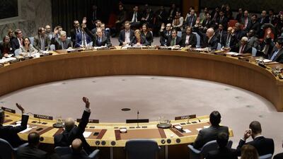 The United Nations Security Council votes to pass a resolution condemning Israeli settlement construction on December 23, 2016 as Samantha Power, the US permanent representative to the United Nations, abstains. Justin Lane / EPA
