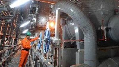 The most cogent environmental argument for using gas or gas-derived fuels in place of oil or coal is that this results in lower emissions of carbon dioxide, a greenhouse gas linked to global warming.