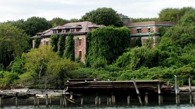 The derelict remains of Riverside Hospital on North Brother Island in the middle of the East River in New York. Photo: Creative Commons