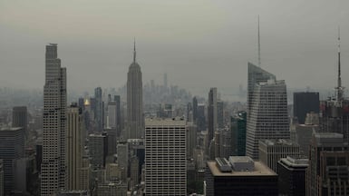 Haze from Canadian wildfires blankets the Manhattan skyline in New York. AFP
