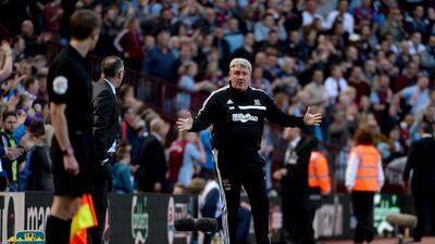 Steve Bruce gestures during his side's match against Aston Villa on Saturday. Ross Kinnaird / Getty Images / May 3, 2014