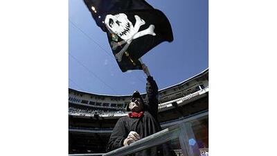 After 17 consecutive losing seasons, Pittsburgh's baseball team are no nearer to finding success.