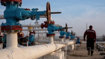 FILE PHOTO: An oil and gas industry worker walks at a facility of OzenMunayGaz company in Zhanaozen in the Mangystau region, Kazakhstan, November 14, 2023. REUTERS / Turar Kazangapov / File Photo