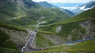 The peloton climbs in the ascent of Col du Tourmalet. AFP