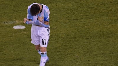 Argentina's Lionel Messi gestures after missing his shot during the penalty shoot-out against Chile during the Copa America Centenario final in East Rutherford, New Jersey, United States, on June 26, 2016. (AFP/DON EMMERT)