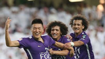 Lee Myung-joo, left, helped Al Ain rally against Fujairah last week for a 2-1 win. Adil Alnaimi / Al Ittihad