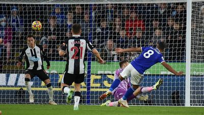 Leicester's Youri Tielemans scores his side's third goal during the English Premier League soccer match between Leicester City and Newcastle United at King Power stadium in Leicester, England, Sunday, Dec. 12, 2021. (AP Photo / Rui Vieira)