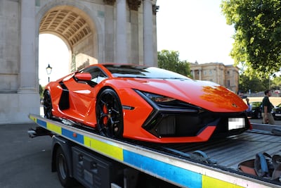 A Lamborghini Revuelto was the first car to be taken away. Photo: Metropolitan Police