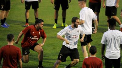 Gattuso and Gonzalo Higuan during the training session.
