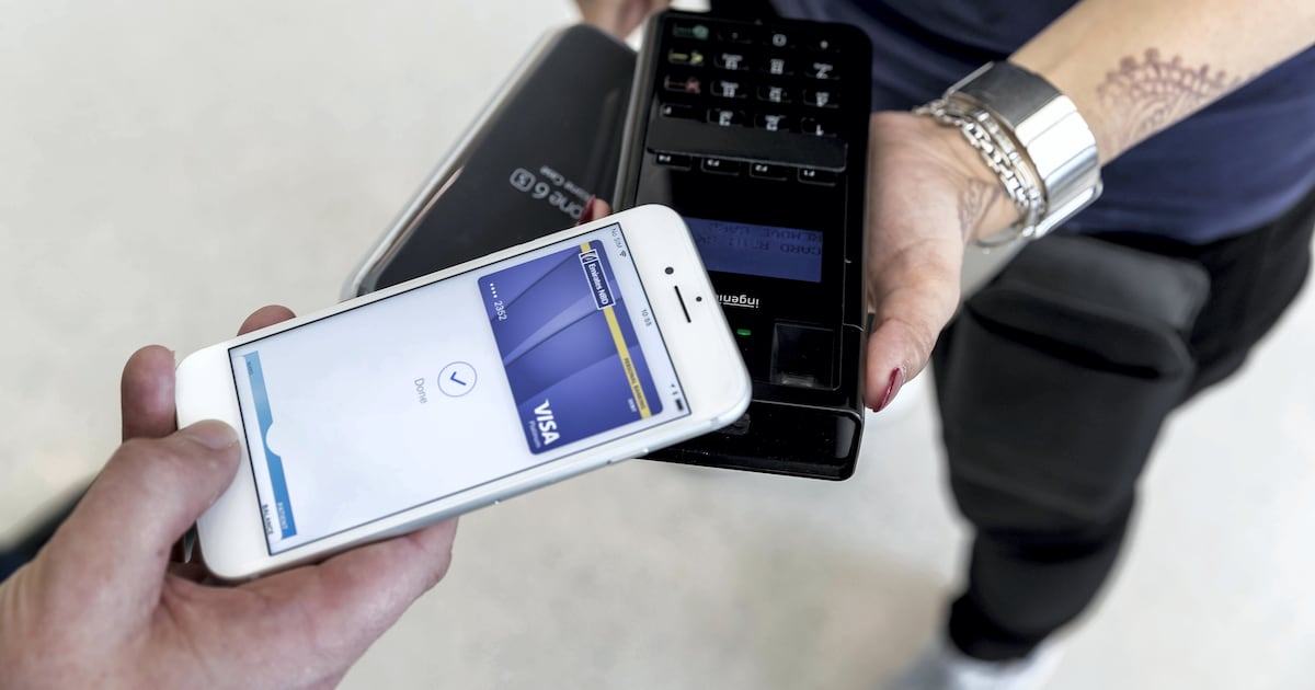 Wie könnte eine bargeldlose Gesellschaft aussehen, während Dubais Immobiliensektor die Tokenisierung vorantreibt? Wie könnte eine bargeldlose Gesellschaft aussehen, während Dubais Immobiliensektor die Tokenisierung vorantreibt?