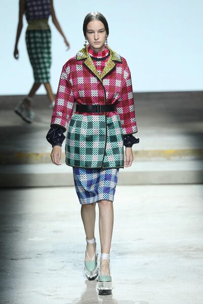 A model walks the runway at the Mary Katrantzou show during London Fashion Week September 2017 on September 17, 2017 in London, England. Antonio de Moraes Barros Filho / WireImage