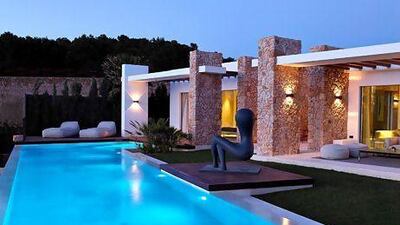 Calaconta is a five-star luxury development set 500 meters from Isla del Bosque and La Conejera. Photo: Clover Investment Group