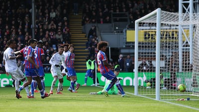 Joshua Zirkzee fires past Crystal Palace keeper Dean Henderson to make it 1-1 at Selhurst Park. Reuters