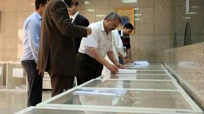 Egyptian expatriates in the UAE, casting their vote in the second round of Egypt's presidential elections, at the country's embassy in Abu Dhabi.
