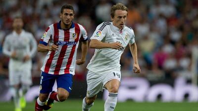 Luka Modric of Real Madrid controls the ball during their Supercopa de Espana match against Atletico Madrid on Tuesday night. Gonzalo Arroyo Moreno / Getty Images / August 19, 2014