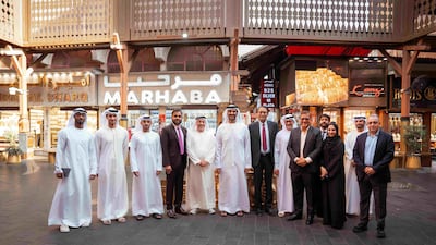 Abdulla bin Touq, Minister of Economy and Tourism, tours Dubai Gold Souq. Photo: Ministry of Economy and Tourism
