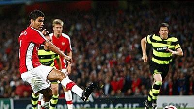 Eduardo scores the penalty he dived for against Celtic.