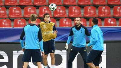 Players take part in a drill during Tottenham Hotspur training. Lukas Schuzle / Bongarts / Getty Images