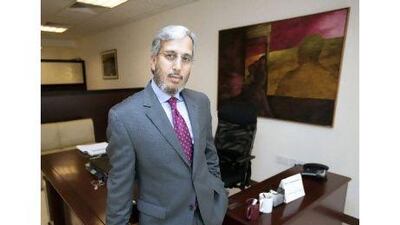 Vishnu Deuskar of Salvus Strategic Advisors helps entrepreneurs find funding from outside investors.