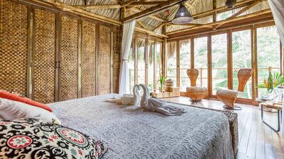 The studio in Armenia, Colombia, can house two guests. The next available dates are in October 2019, when it costs Dh568 for a minimum stay of 2 nights.