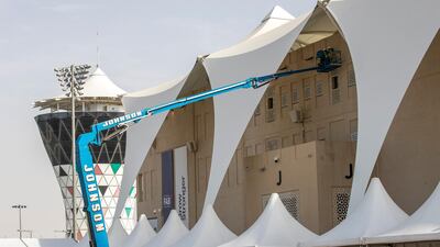 The canopies are hosed down with high-pressure water hoses. Courtesy Yas Marina Circuit