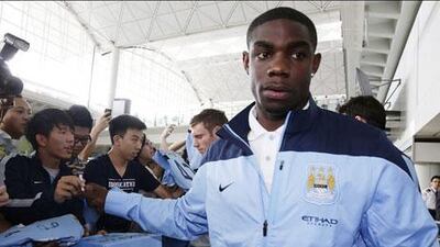 Micah Richards is open to a healthy competition with Pablo Zabaleta at Manchester City.